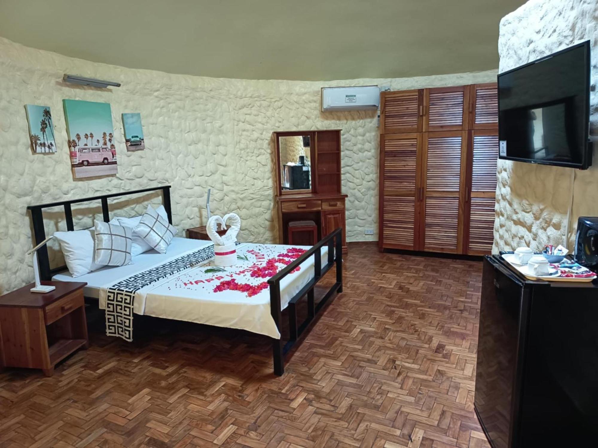 Midnite Inn Panglao Kültér fotó
